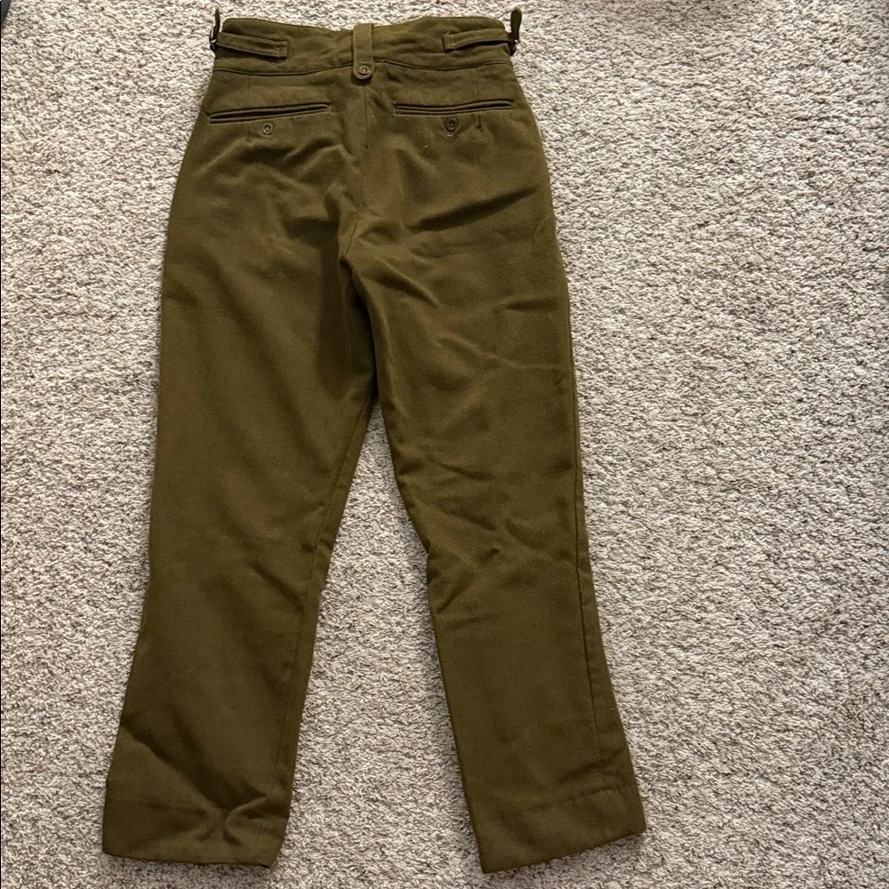 Men's Classic Olive Chinos